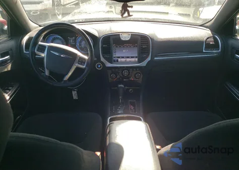 2011 Chrysler 300 from USA, damaged, VIN 2C3CA4CG8BH549152